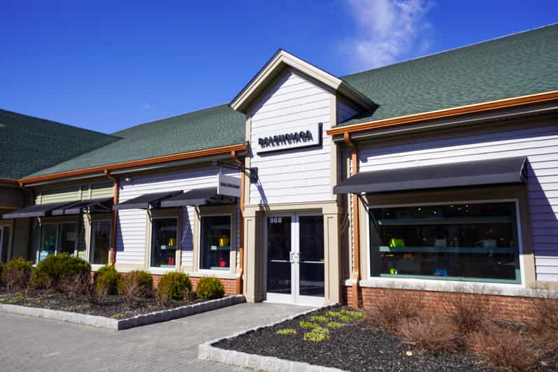 From NYC Woodbury Common Premium Outlets Shopping Tour GetYourGuide