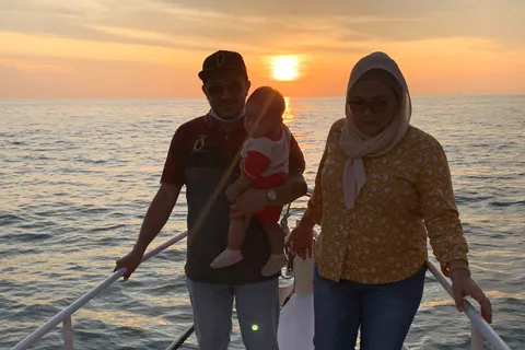 Port Dickson: Dragon Sunset Cruise com jacuzzi de água salgada