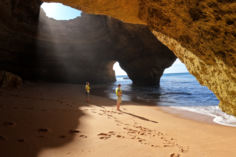 Benagil: Caves, Beaches, and Secret Spots Guided Kayak Tour