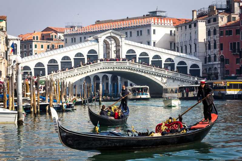 De Milão: Viagem de 1 dia com guia para os destaques da cidade de Veneza
