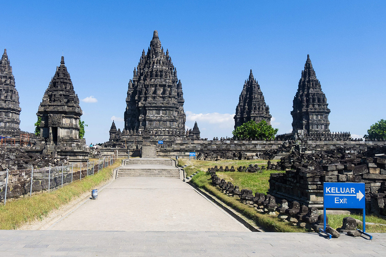 Yogyakarta: Setumbu Sonnenaufgang Merapi Vulkan und Tempel TourYogyakarta: Setumbu Sonnenaufgang. Tour zum Vulkan Merapi und den Tempeln