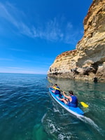 Benagil, Kayak Tour con guía local - Housity