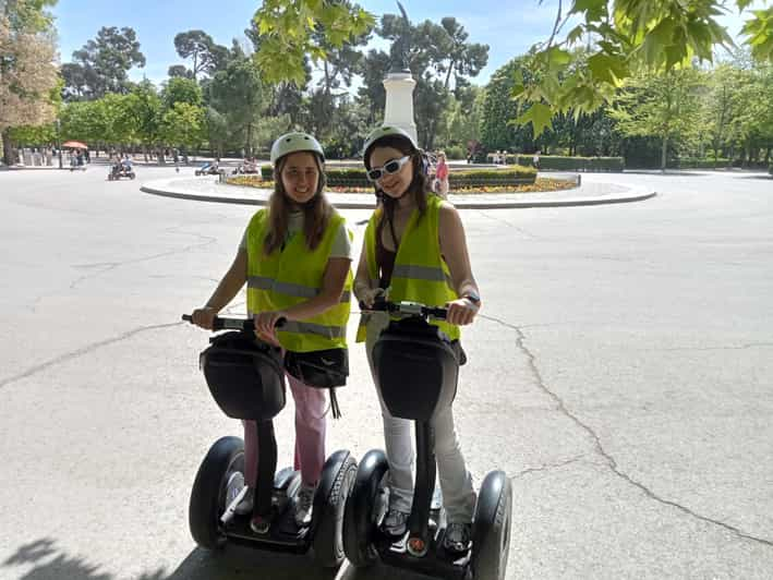 Madrid Paleizen En Standbeelden Segway Tour In Retiro Park GetYourGuide