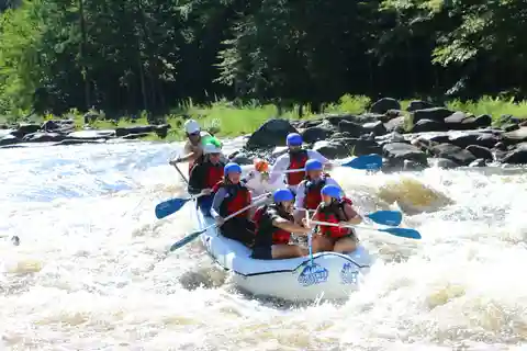 Full River Ocoee Whitewater Rafting Trip with Catered Lunch