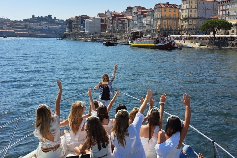 Porto: luxe jachttour langs de 6 bruggen en de monding van de DouroGedeelde zonsondergangtour