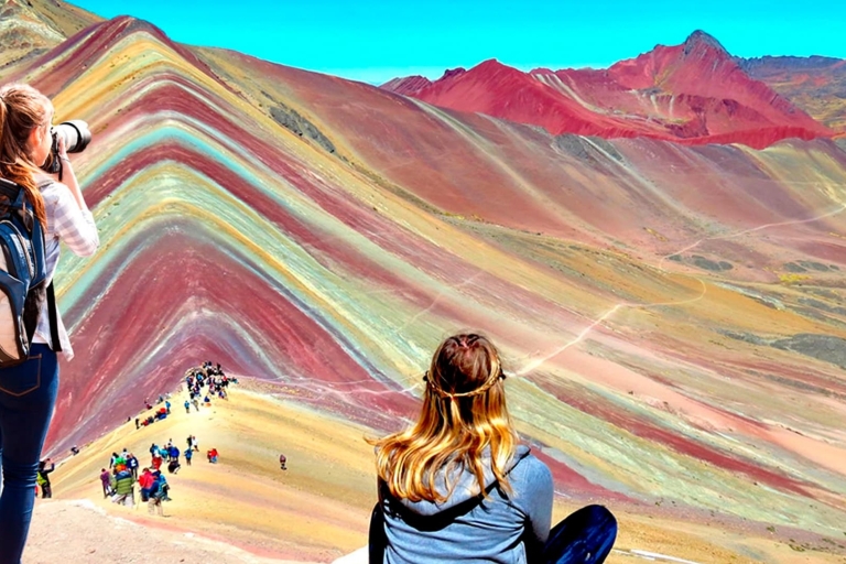 Z Cusco: Jednodniowa wycieczka z przewodnikiem do Tęczowej Góry z posiłkami7:00 Wyjazd
