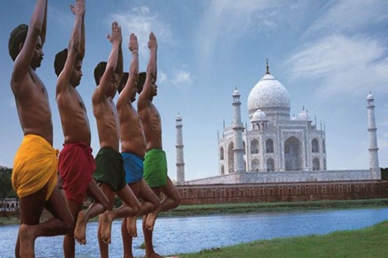 Privé: L G B T Vriendelijke Agra-reis op dezelfde dag