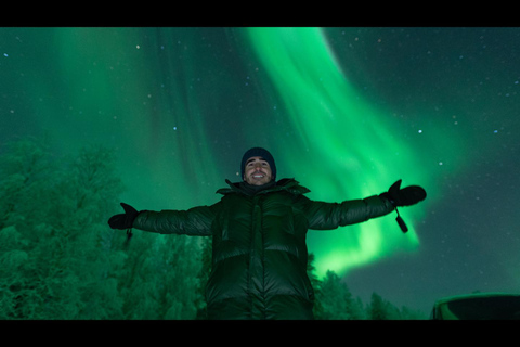 Ylläs and Levi: Guaranteed Northern Lights Hunt with Photos