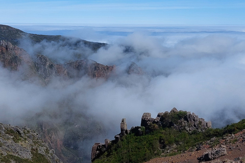 Hele dag 4x4 Pico Do Arieiro en Santana