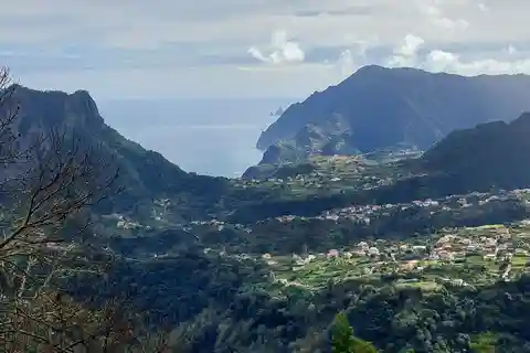 From Funchal: Pico Do Arieiro and Santana Full-Day 4x4 Tour