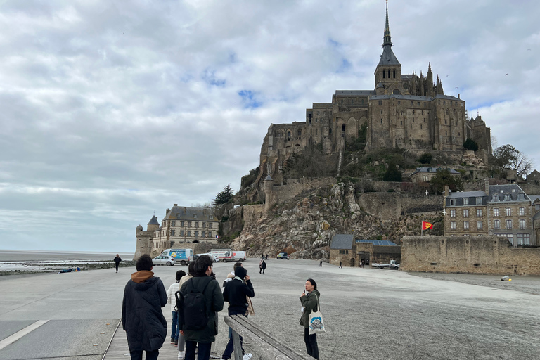 Mont Saint Michel: rundvandring och valfri biljett till klostretRundtur på franska utan biljett till klostret