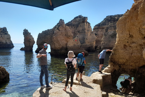 Tour della città di Lagos e escursione in barca a Ponta da Piedade di mezza giornataTour privato di mezza giornata di Lagos e Ponta da Piedade