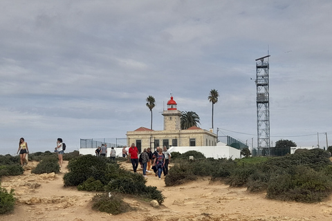 Tour della città di Lagos e escursione in barca a Ponta da Piedade di mezza giornataTour privato di mezza giornata di Lagos e Ponta da Piedade