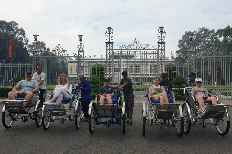 Ho Chi Minh: auténtico recorrido en bicicleta por el mercadoRecogida del tour AM