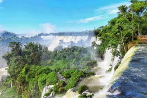 Excursion semi-privée d'une journée aux chutes d'Iguazu avec billet d'avion à partir de Bs.AsBuenos Aires - Chutes d'Iguazu (excursion privée d'une journée avec billet d'avion)