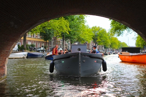 Apéro-Bootsfahrt mit französischem Guide in AmsterdamBesuche Amsterdam Apéro-Bateau Bootstour mit einem französischen Reiseführer