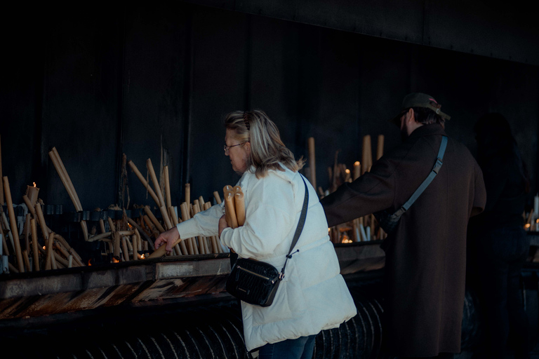 De Lisbonne: excursion d'une demi-journée à FátimaLes merveilles de Fatima : visite de la capitale religieuse