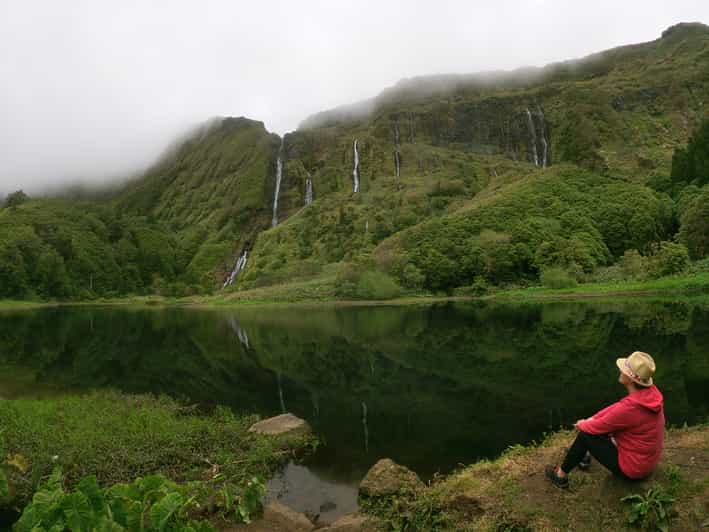 Santa Cruz das Flores: Guided Tour w/ Ferreiro Waterfalls