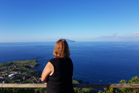 Flores : Excursion avec les chutes d'eau de Ferreiro incluses