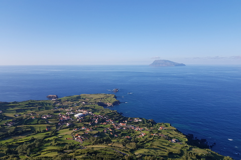 Flores : Excursion avec les chutes d'eau de Ferreiro incluses