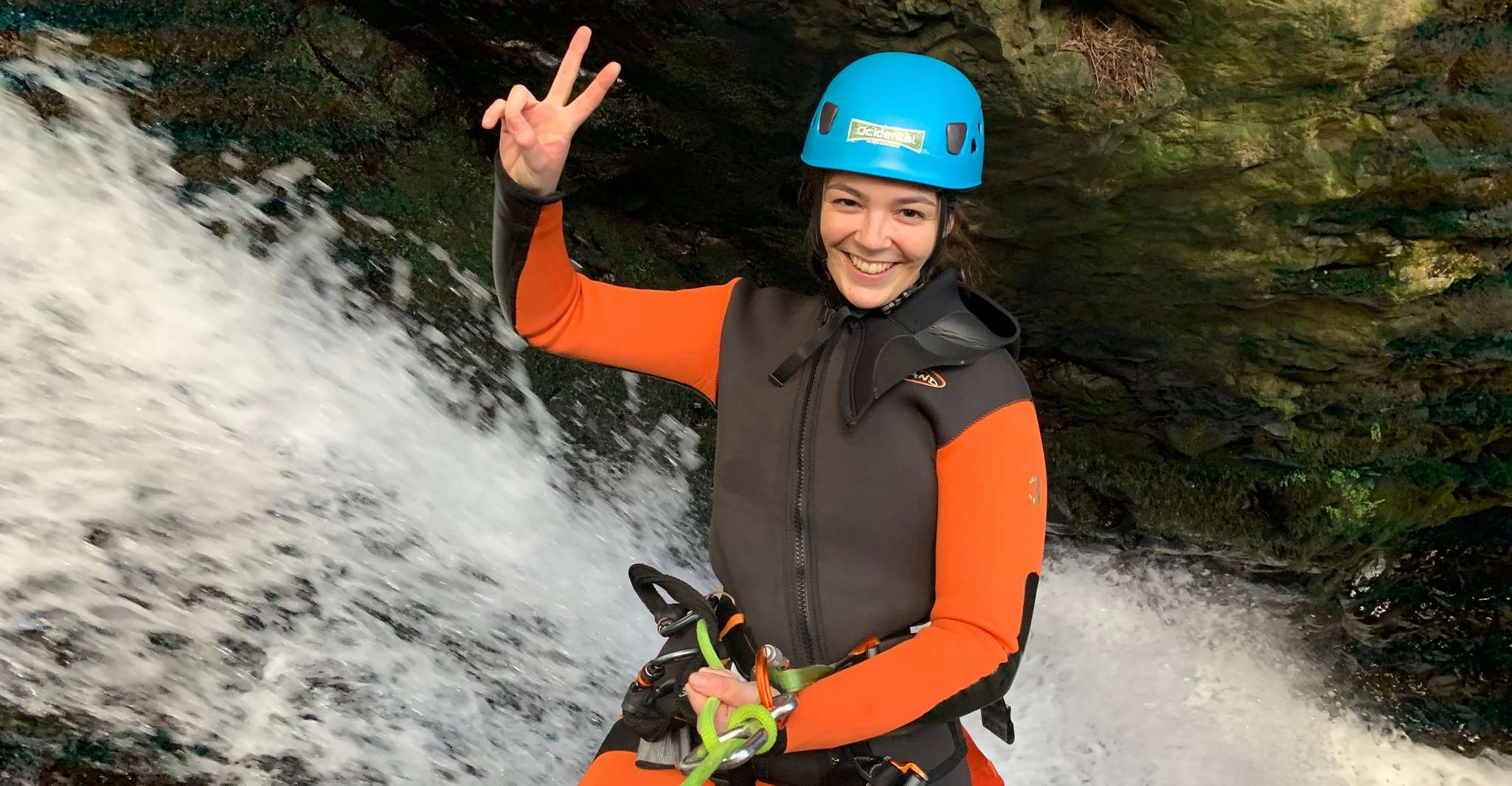 Flores, Ilhéus Inferior Canyoning with a Guide and Snack - Housity