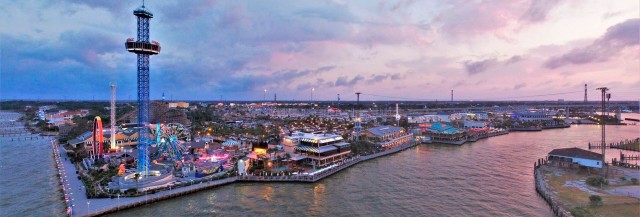 Visit Houston Kemah Boardwalk All-Day Pass in Pearland