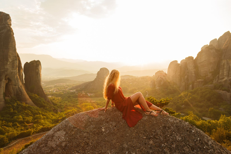 Atenas: Excursión de 2 días a Meteora con visitas guiadas y hotel