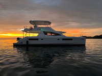 Tamarindo, croisière de yacht d'une journée complète avec arrêts de plage et déjeuner - Hizvo