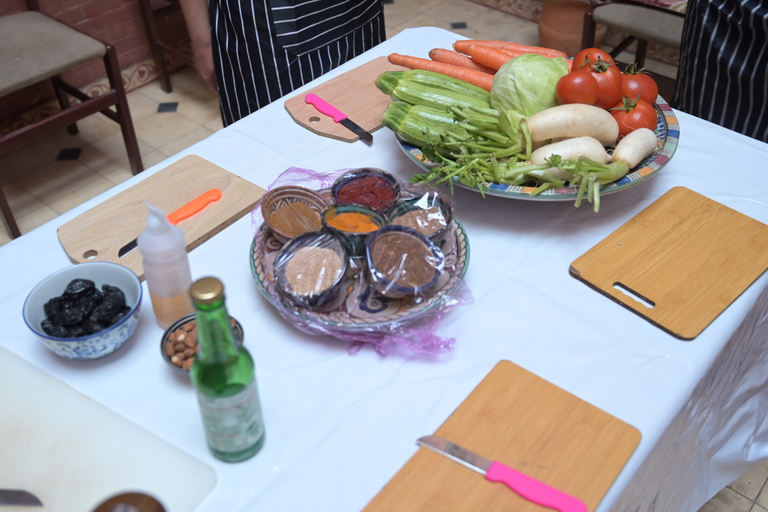 Cours de cuisine marocaine avec la chef Fatimacours de cuisine marocaine avec le chef fatima