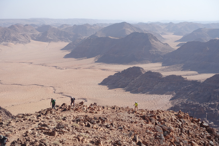 Wanderung zu Jordaniens höchstem Berg, Umm Ad Dami mit Aufenthalt