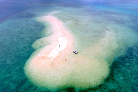 Palawan: Privat segelbåtskryssning i El Nido med lunch