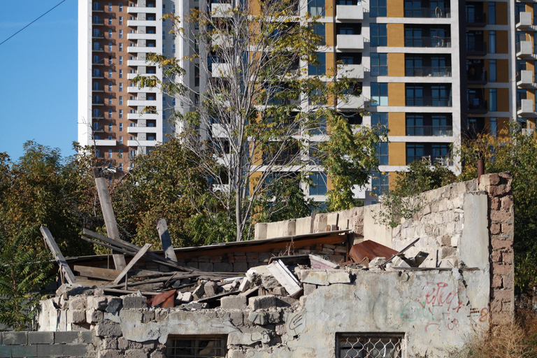 Tbilisi: Soviet Criminal World Walking Tour