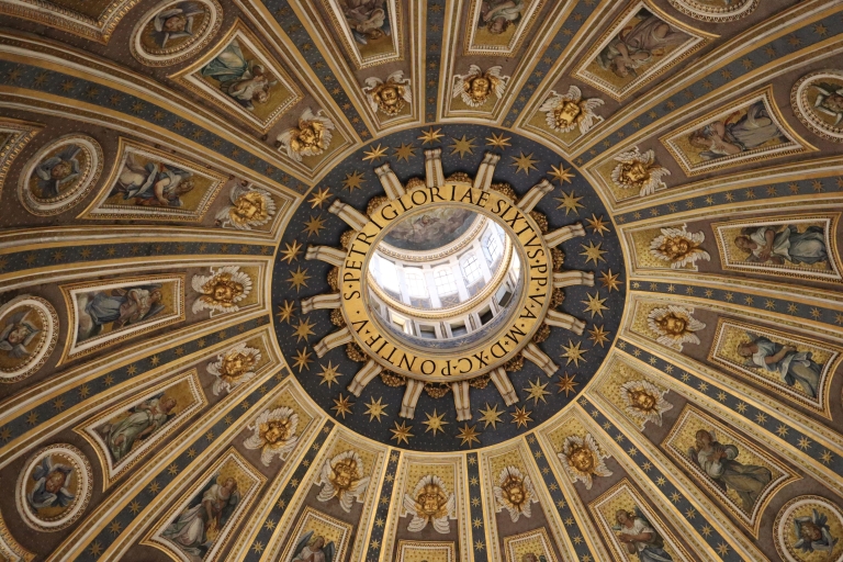 Cité du Vatican : visite de la basilique, du dôme et des tombeaux papaux