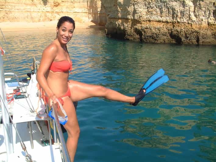 Quarteira Benagil Cave Boat Trip With Beach Bbq And Kayak Getyourguide 1227