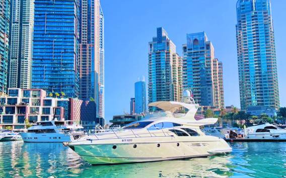 Dubai: Luxuriöse Sightseeing-Kreuzfahrt mit Softdrinks