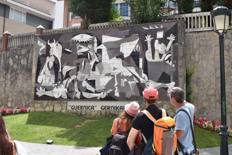 Gernika Walking Tour: War and Peace Gernika-Lumo Walking Tour: Enjoy basque history