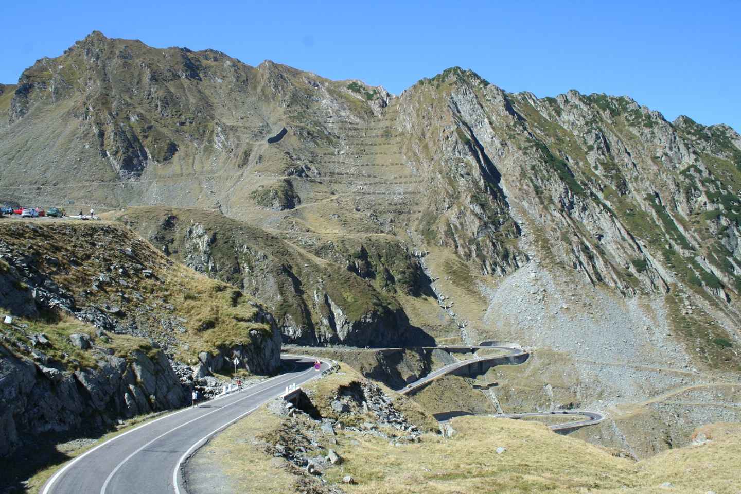 From Bucharest: Transfăgărăşan Day-Trip