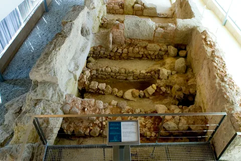 Museus da Muralha Púnica, Teatro Romano e Fórum Romano