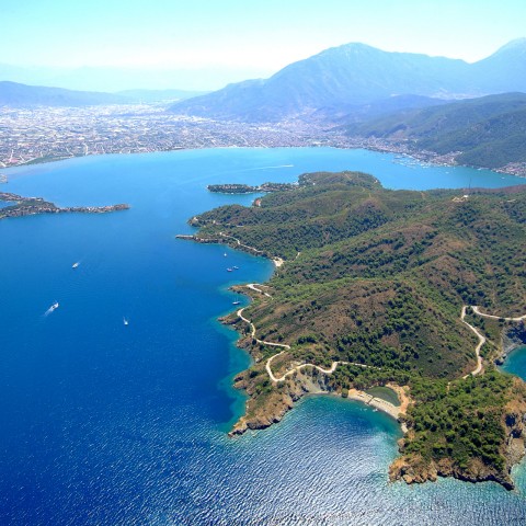 Visit Fethiye Private Boat Tour with Swim Stops, Tea, and Fruit in Oludeniz