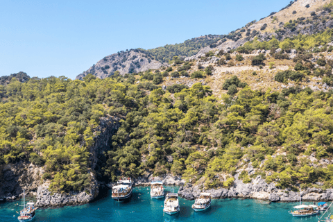 Fethiye: Private Boat Tour with Swim Stops, Tea, and Fruit