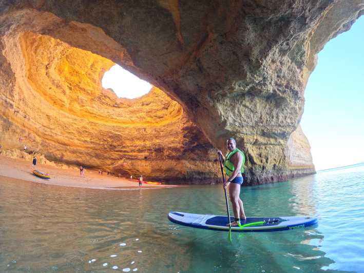 Van Carvoeiro: Paddle Board Tour naar de Benagil-grot