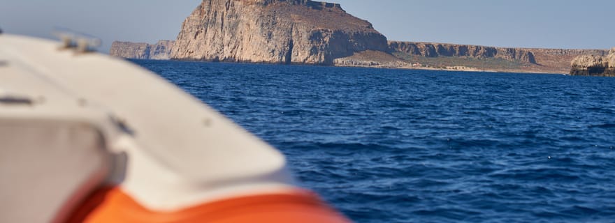 Plage de Falassarna : Croisière privée en petit bateau dans la lagune de Balos