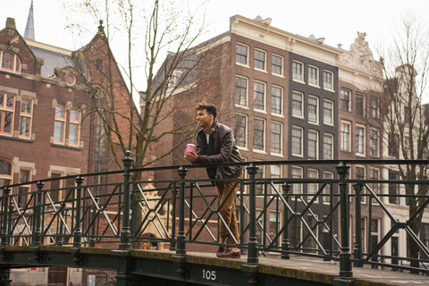 Amsterdam: Private Photoshoot Session with Edited Photos Basic photoshoots|20-Minute Session