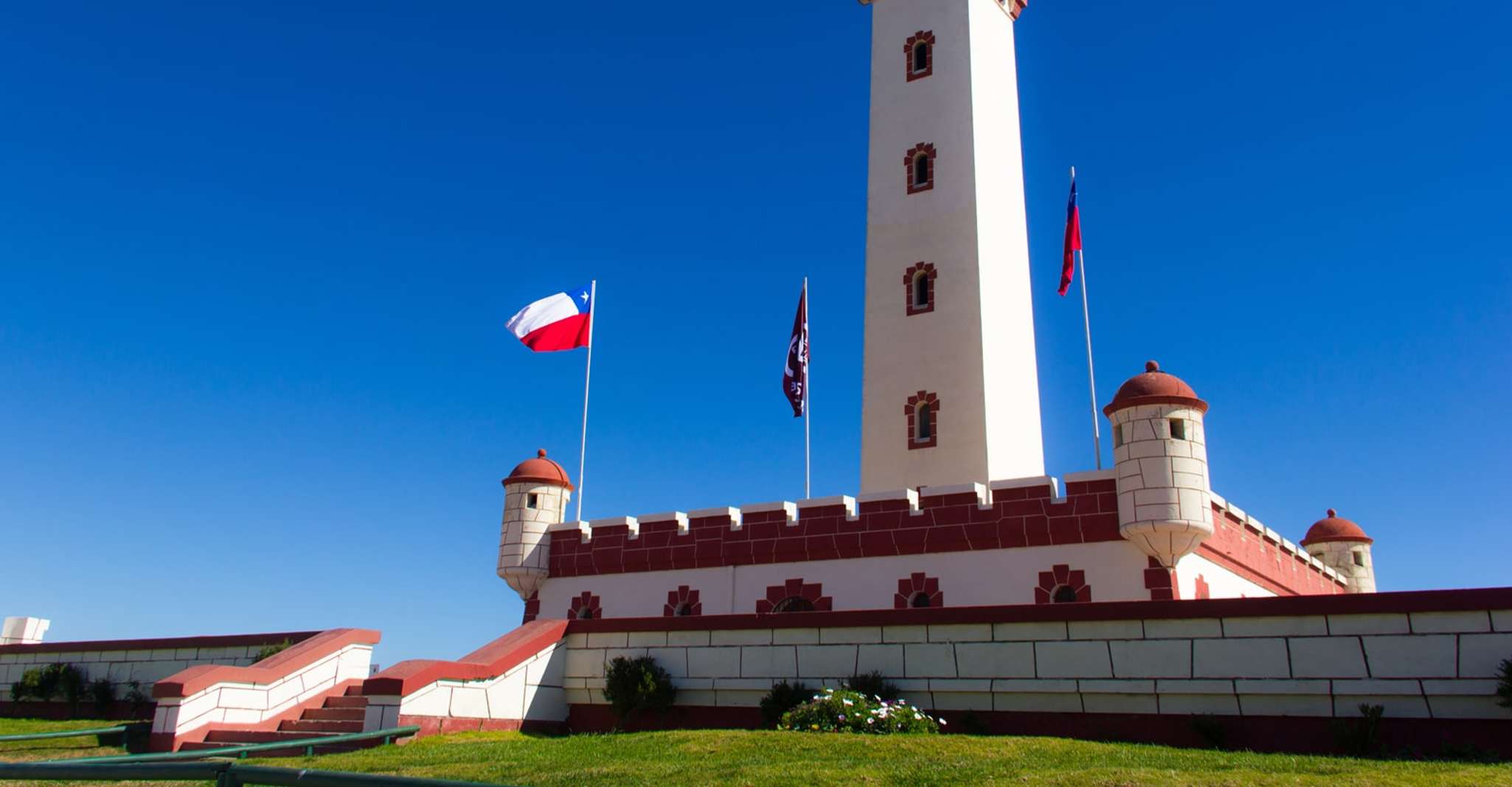 لا سيرينا وكوكيمبو مُرشدان إلى المدينة - Hizvo