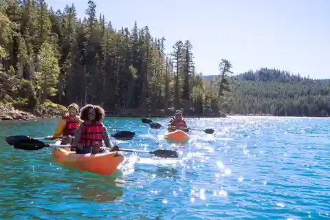 Bend: Deschutes River Guided Flatwater Kayaking Tour