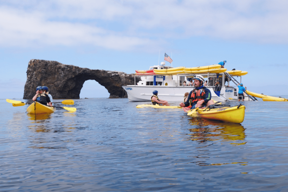 Oxnard Excursi N De Un D A En Kayak Por Las Cuevas Marinas De La Isla