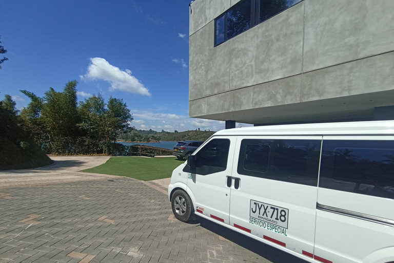 Medellín: Minivan rental 8 PAX, with Tour Guide DriverMedellín: Minivan rental 8 PAX, with driver tour guide