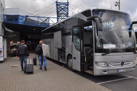 Port Lotniczy Szczecin (SZZ): Przejazd autobusem do/ze Szczecina