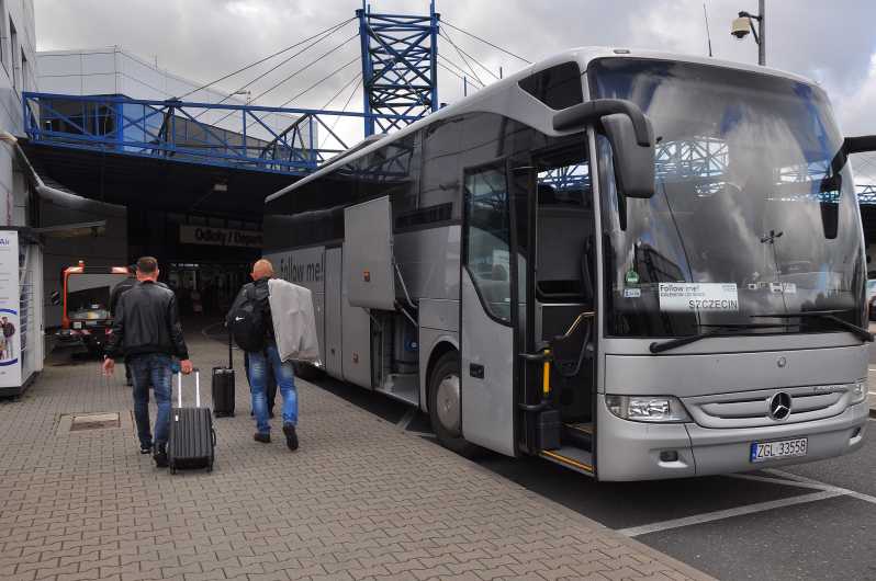 Szczecin Airport (SZZ): Bus Transfer to/from Szczecin