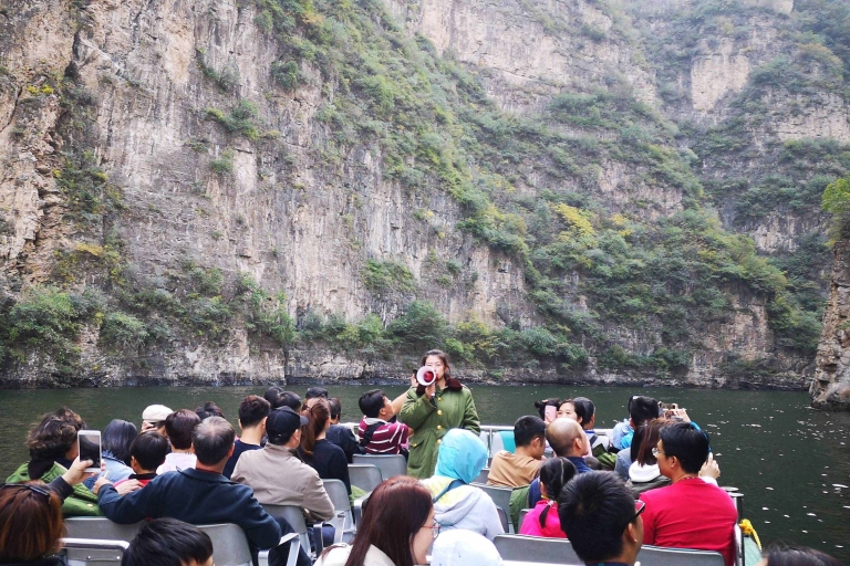 Private Tagestour zur Longqing-Schlucht & Dingling bei den Ming-Gräbern